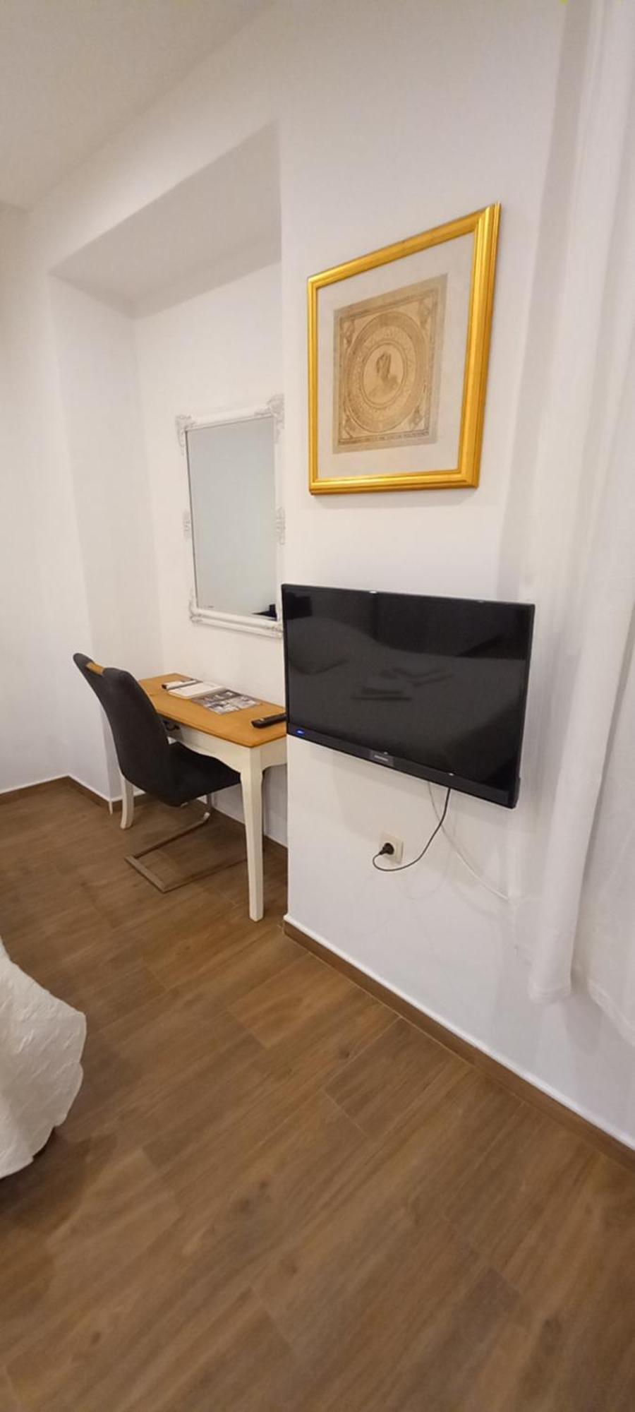 Studio Apartment Josip Сплит Екстериор снимка